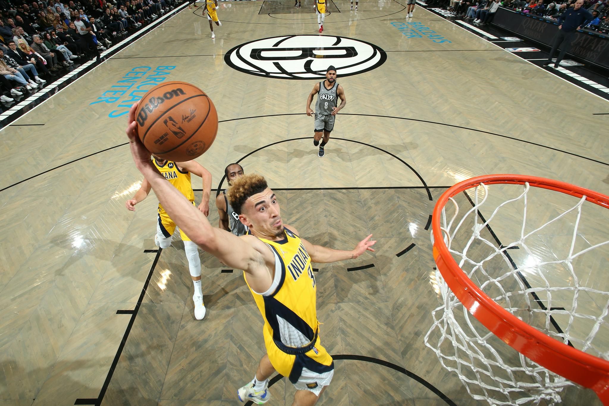 上游芯片卖爆，下游利润微薄，厂商困在了千亿美元的可穿戴市场